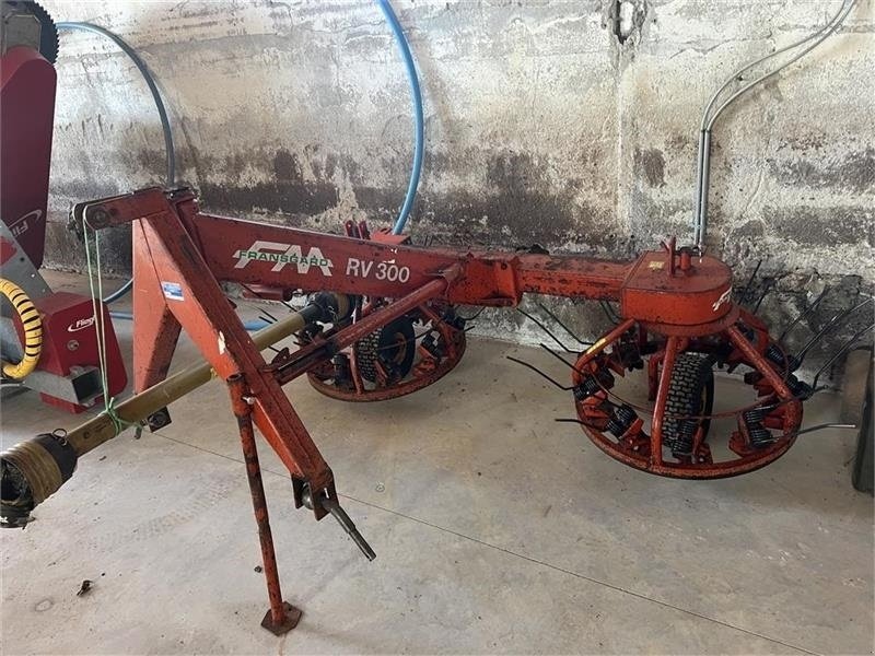 Schwader tipa Fransgard RV-300, Gebrauchtmaschine u Mern (Slika 2)