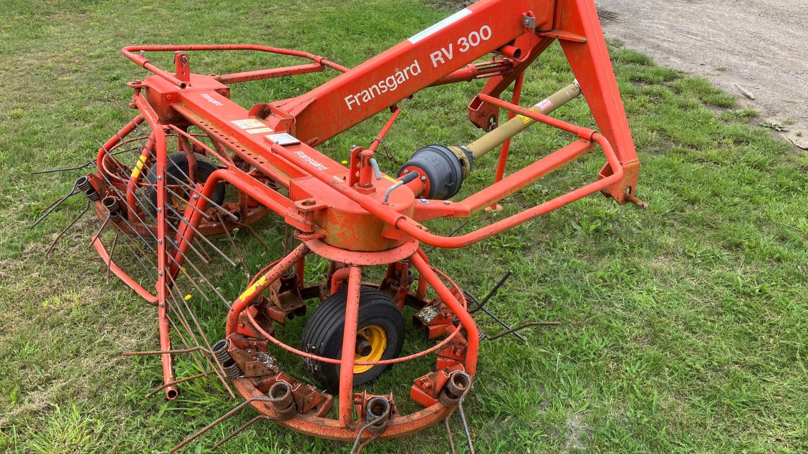 Schwader типа Fransgard RV 300, Gebrauchtmaschine в Roskilde (Фотография 4)