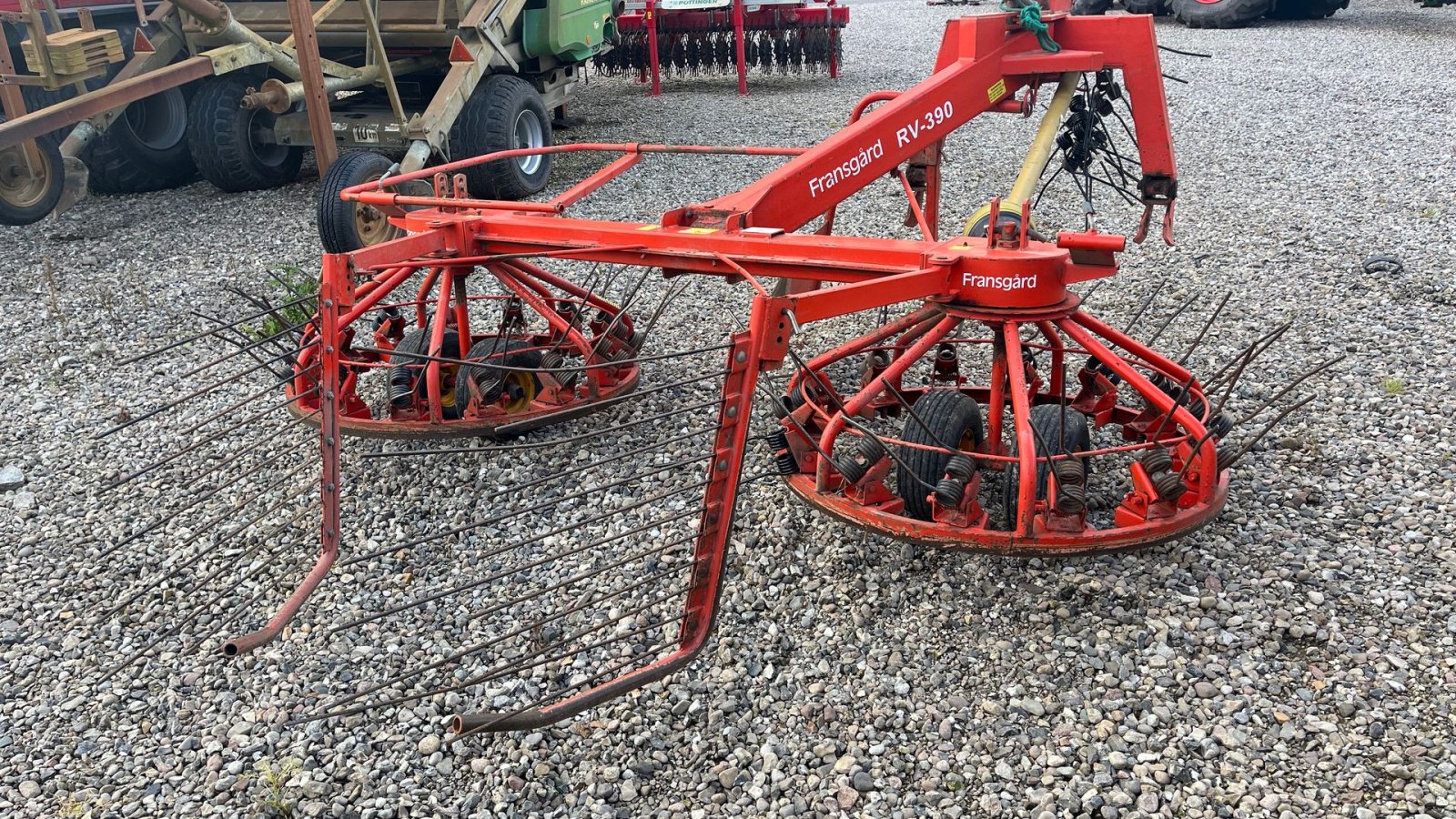 Schwader of the type Fransgard RV-390 Rive / vender, Gebrauchtmaschine in Rødekro (Picture 1)