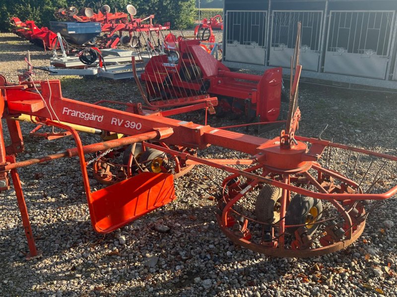 Schwader des Typs Fransgard RV-390, Gebrauchtmaschine in Skive (Bild 1)