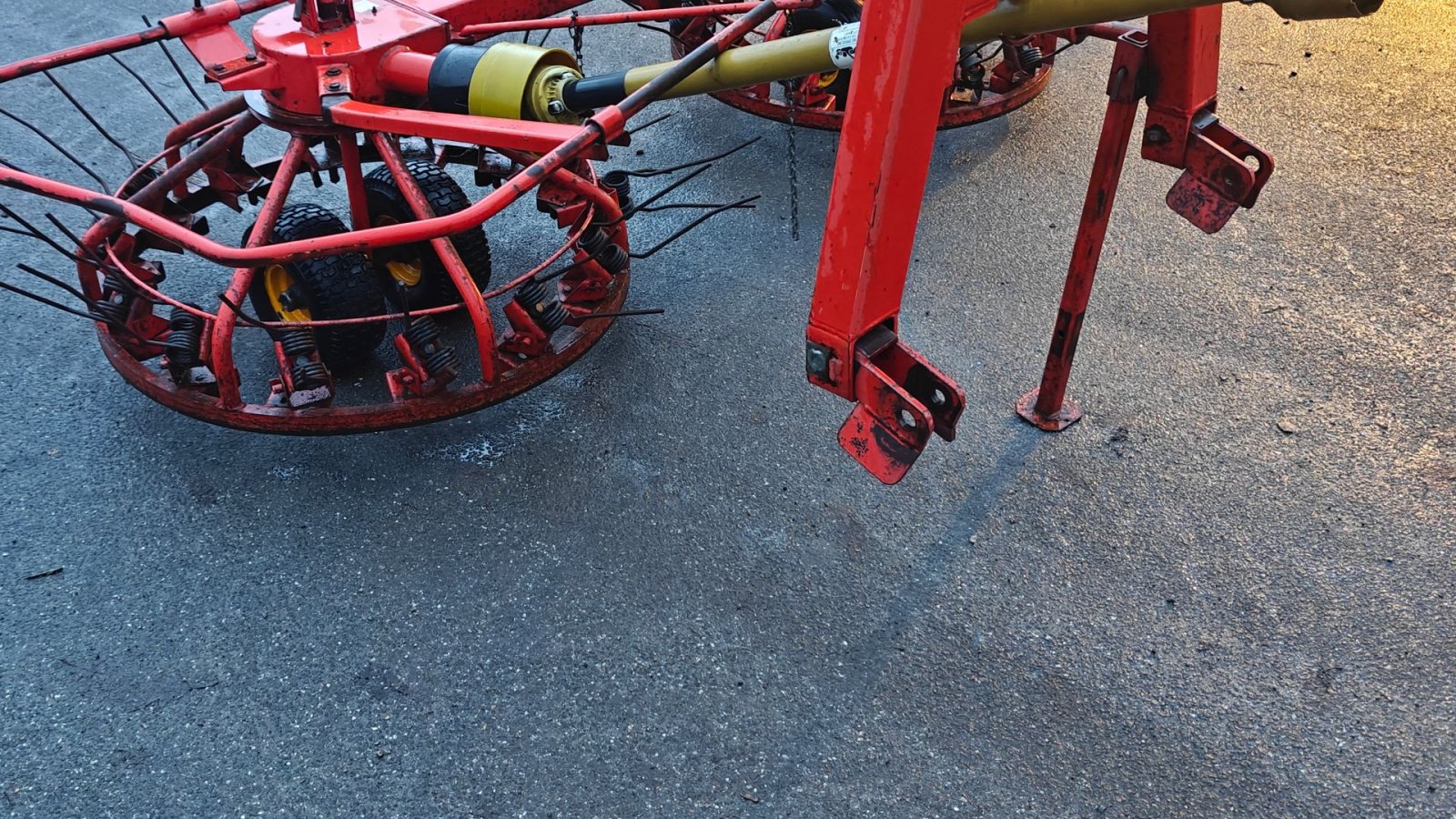 Schwader tip Fransgard RV-390, Gebrauchtmaschine in Vejen (Poză 2)