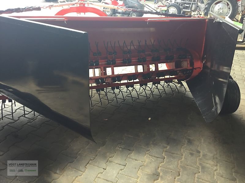 Schwader des Typs Fransgard Schwadlüfter SV-2500, Neumaschine in Bodenkirchen (Bild 2)