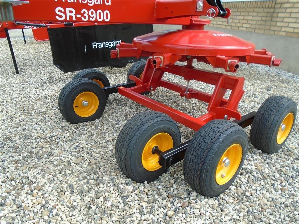 Schwader des Typs Fransgard SR-3900 M/ 6 Hjule  TILBUD, Gebrauchtmaschine in Viborg (Bild 6)