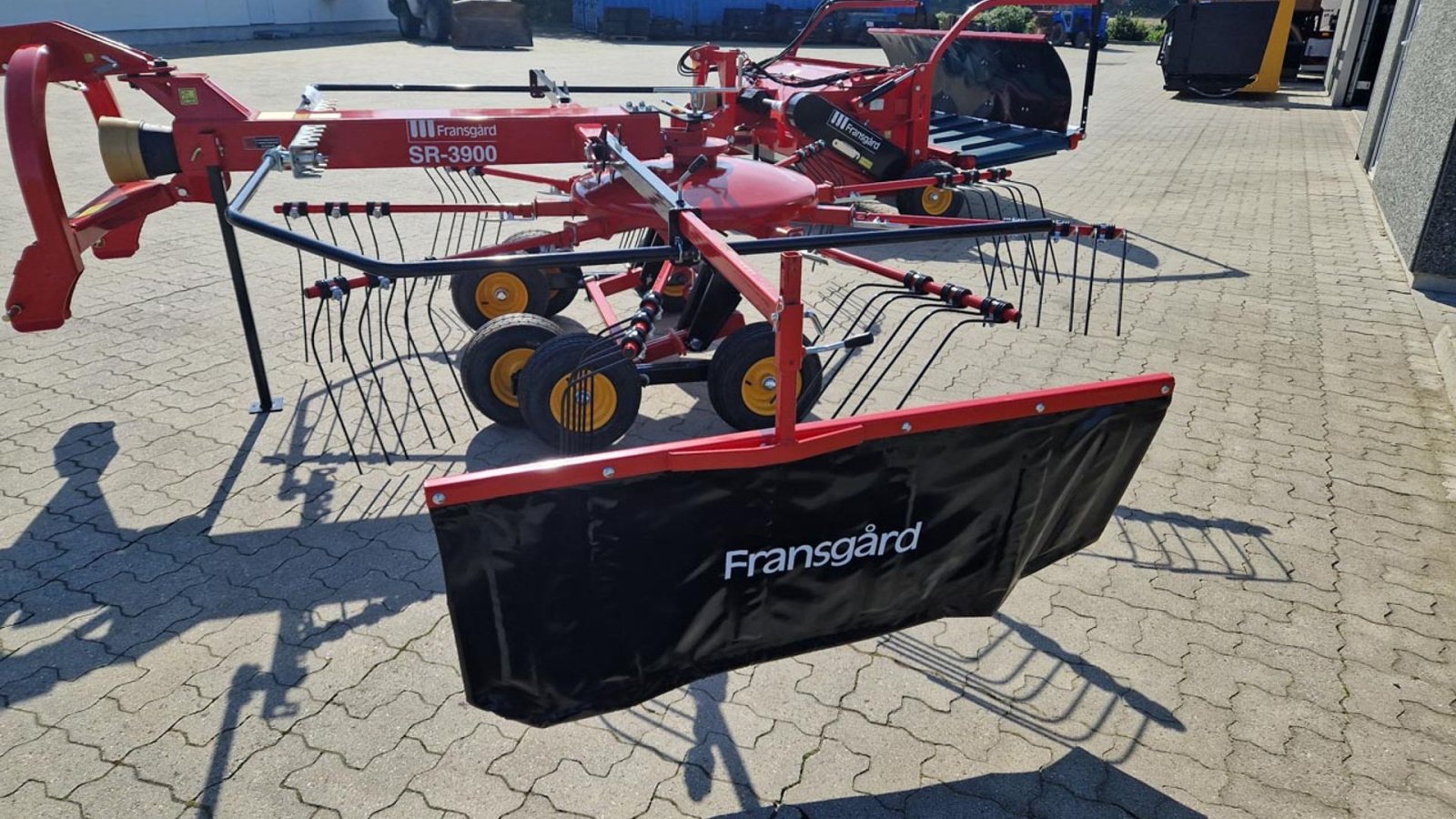 Schwader des Typs Fransgard SR-3900, Gebrauchtmaschine in Vrå (Bild 4)