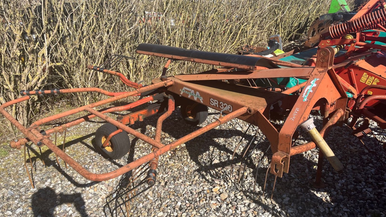 Schwader Türe ait Fransgard SR320, Gebrauchtmaschine içinde Løgstør (resim 1)