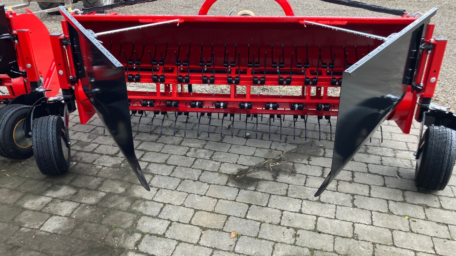 Schwader typu Fransgard SV-2500 Skårlufter, Gebrauchtmaschine v Svenstrup J (Obrázek 4)