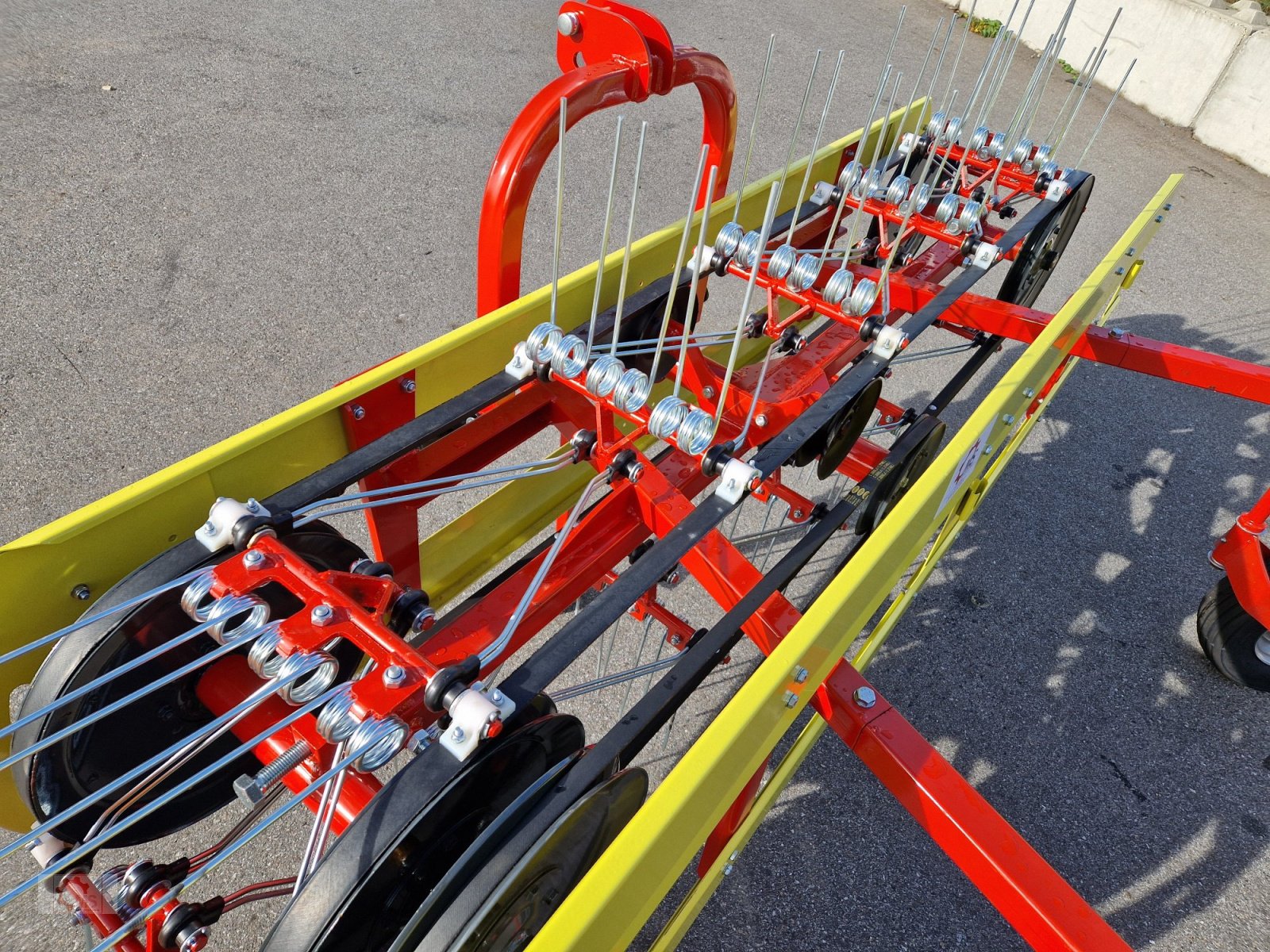 Schwader tipa Jar-Met Bandrechen 2,80m Schwader Wender, Neumaschine u Tiefenbach (Slika 16)