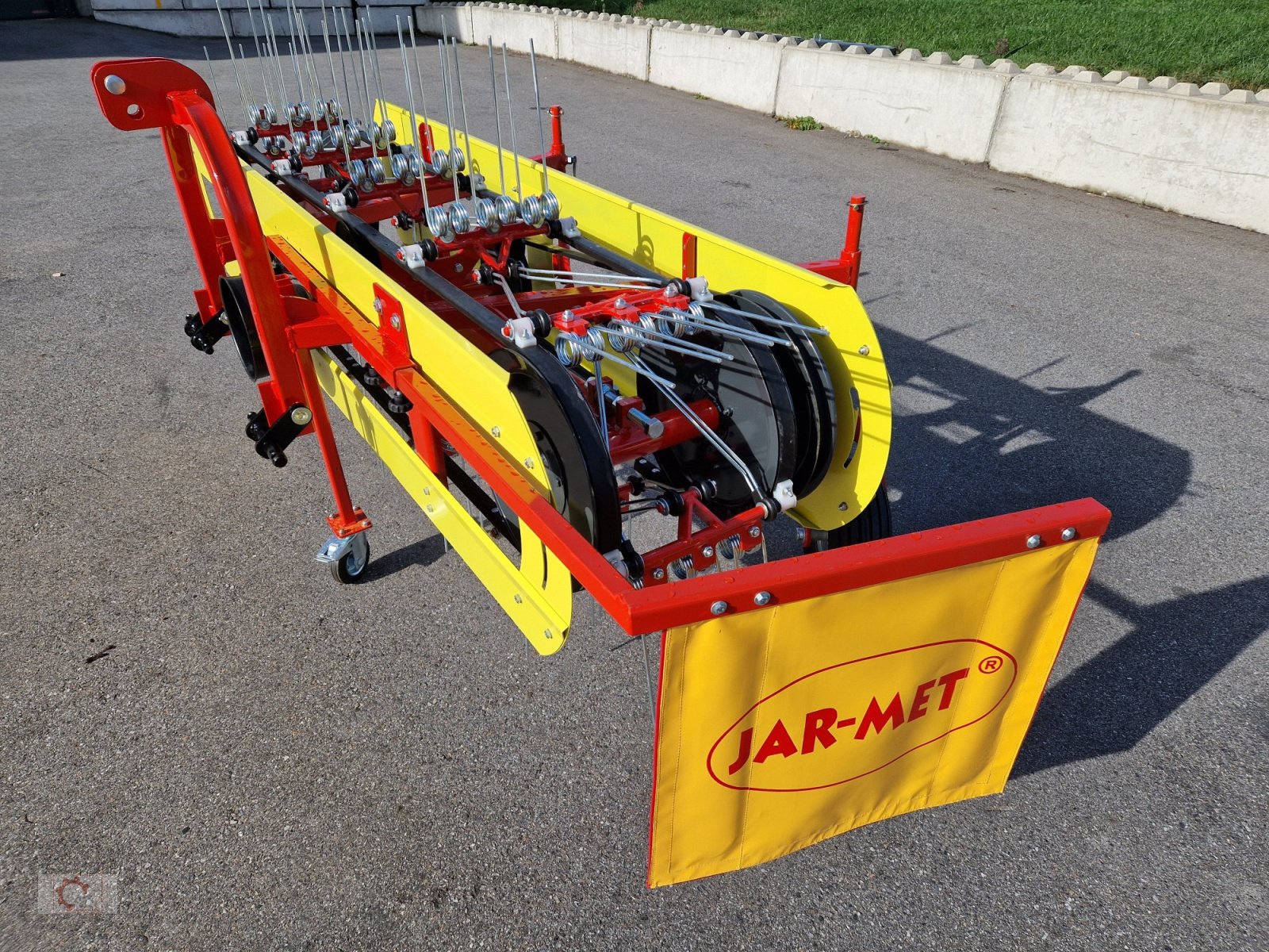 Schwader tip Jar-Met Bandrechen 2,80m Schwader Wender, Neumaschine in Tiefenbach (Poză 5)