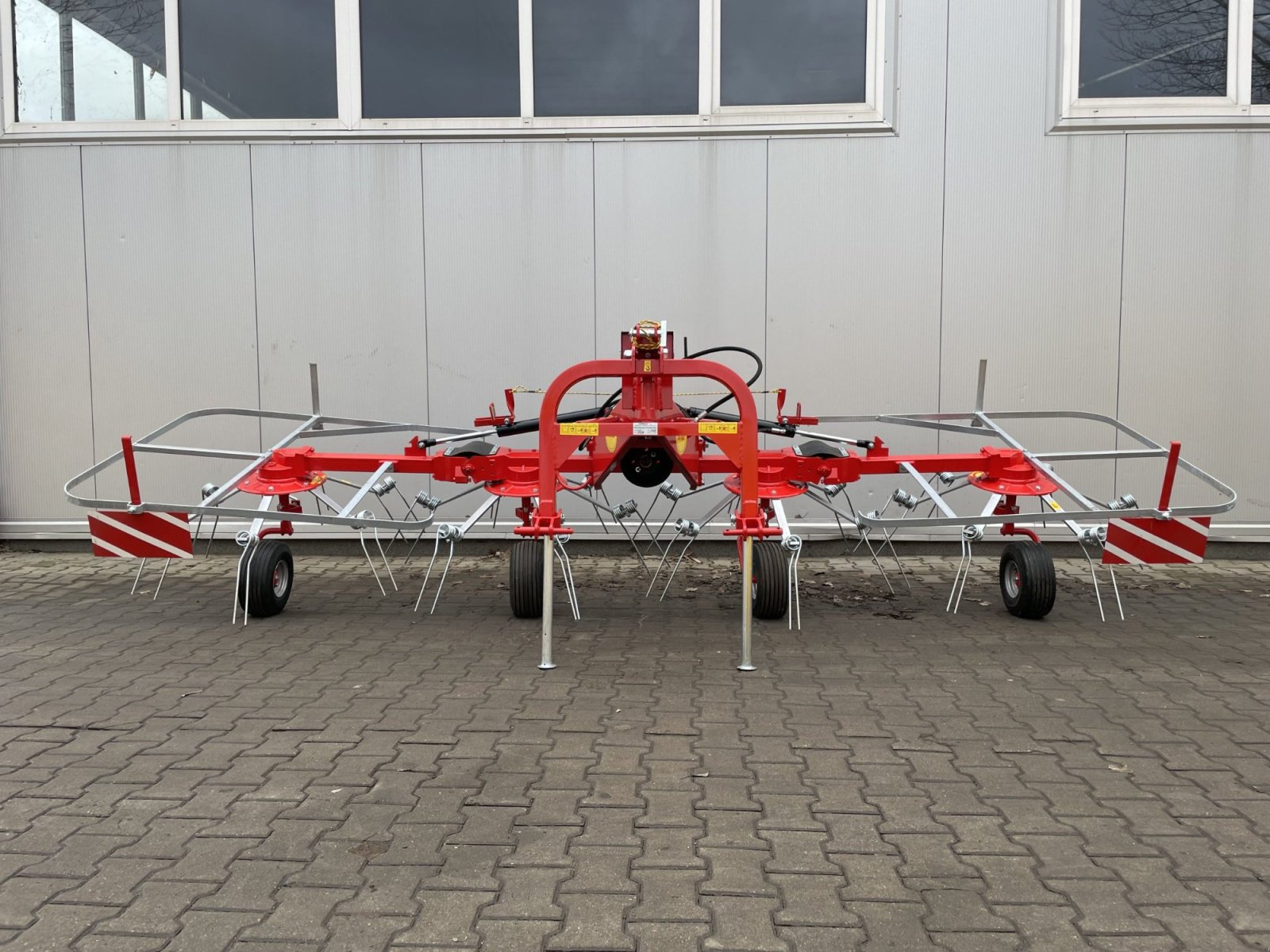 Schwader типа Jar-Met Schwader 5,2 m / Tedder, Neumaschine в Michałowo (Фотография 1)