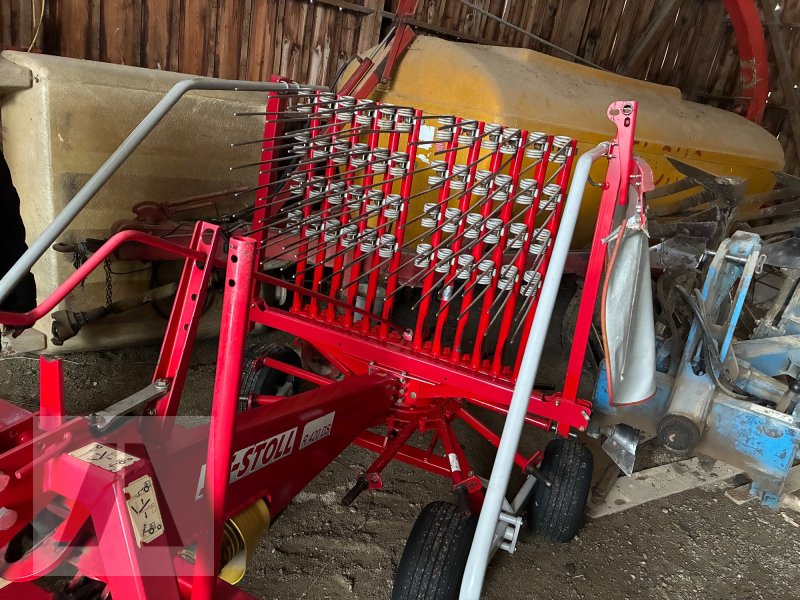 Schwader des Typs JF Stoll R - 420 DS, Gebrauchtmaschine in Langweid am Lech