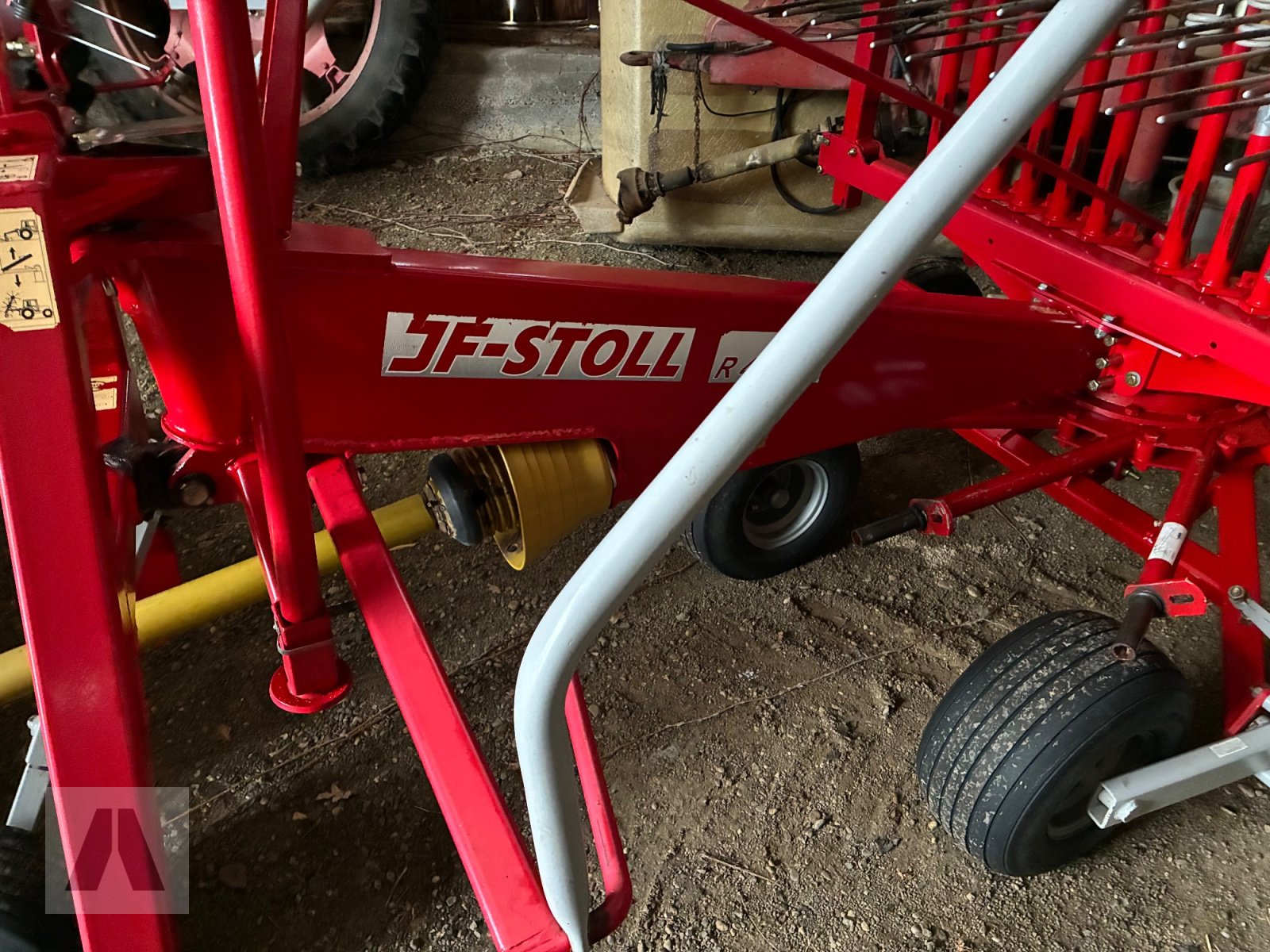 Schwader tip JF Stoll R - 420 DS, Gebrauchtmaschine in Langweid am Lech (Poză 4)