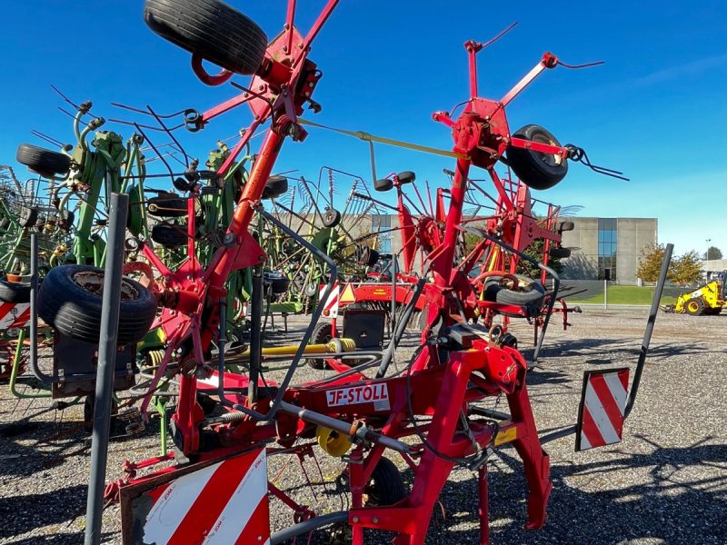 Schwader des Typs JF Stoll Z-665 DH, Gebrauchtmaschine in Horsens (Bild 1)