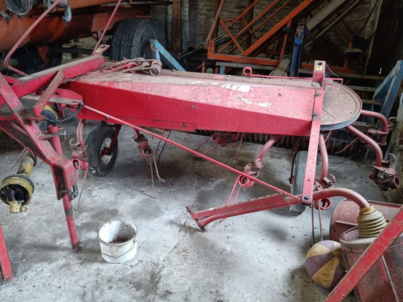 Schwader typu JF CR 320 rive (momsfri), Gebrauchtmaschine w Egtved (Zdjęcie 1)