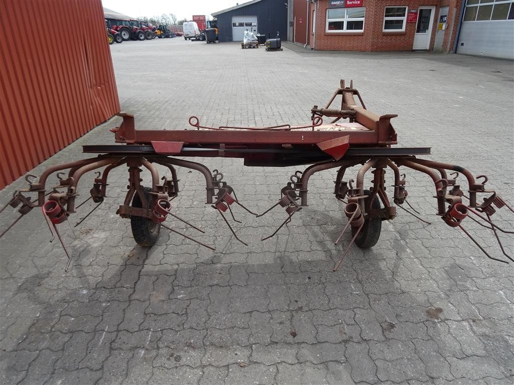 Schwader des Typs JF CR 320, Gebrauchtmaschine in Ribe (Bild 4)