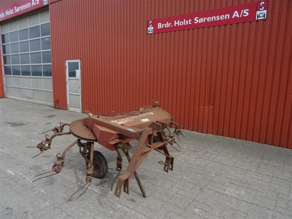 Schwader des Typs JF CR 320, Gebrauchtmaschine in Ribe (Bild 1)