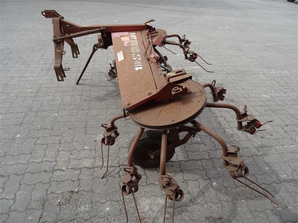 Schwader des Typs JF CR 320, Gebrauchtmaschine in Ribe (Bild 7)