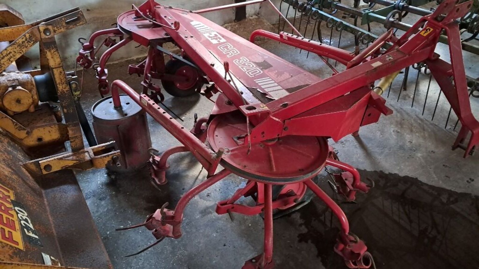 Schwader tipa JF CR 320, Gebrauchtmaschine u Rødovre (Slika 2)