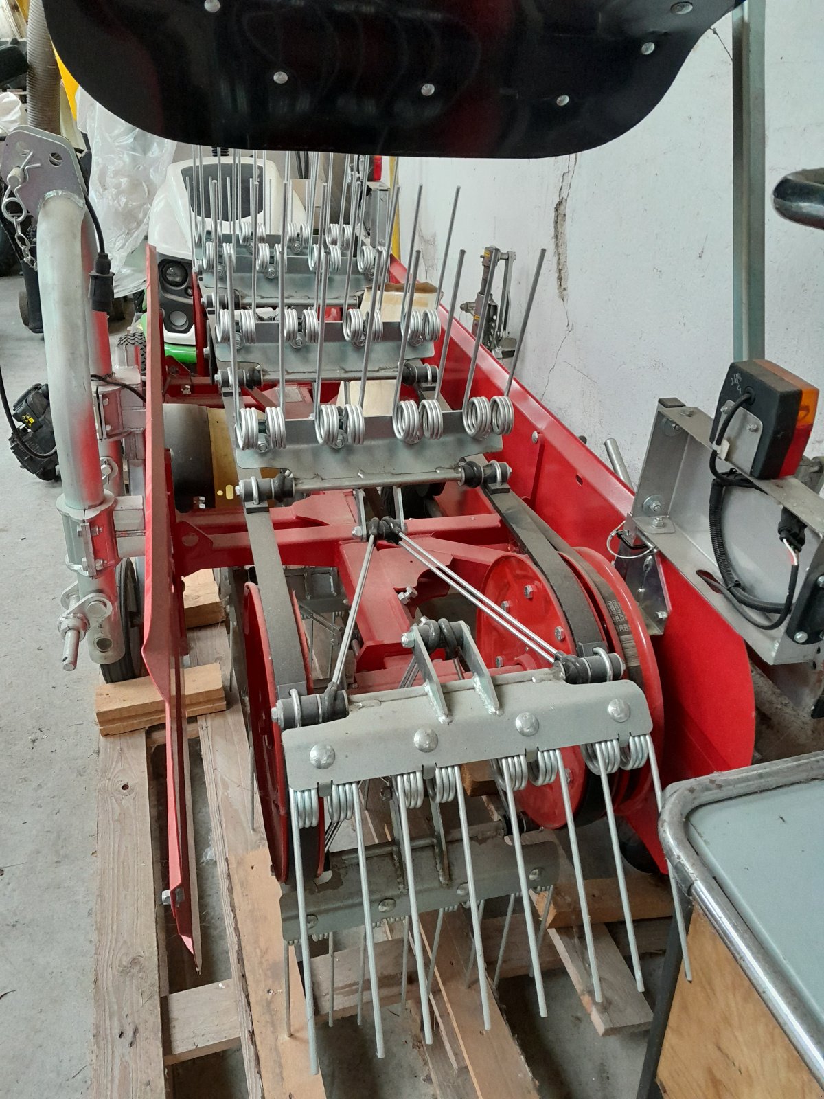 Schwader tip Kersten BRH, Neumaschine in Postmünster (Poză 1)