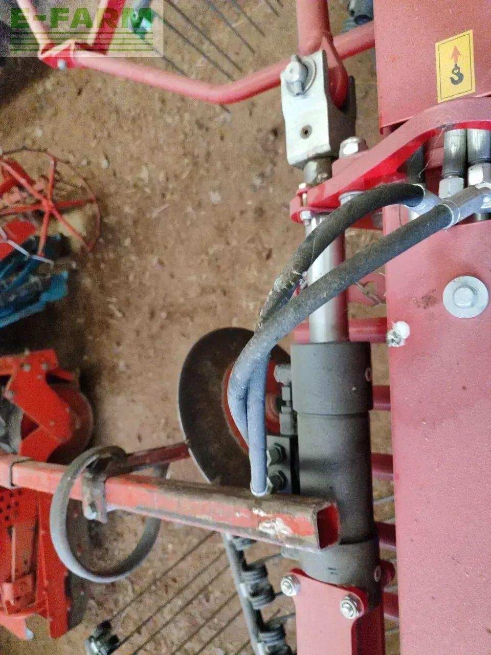 Schwader типа Kongskilde r+1410 sb, Gebrauchtmaschine в CHAUVONCOURT (Фотография 8)