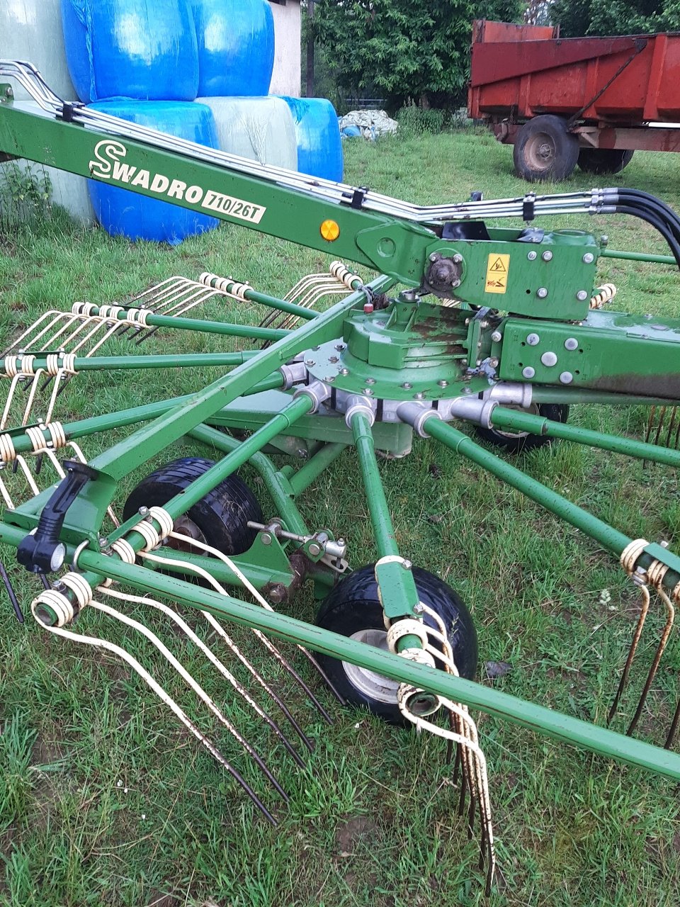 Schwader tipa Krone 710/26 T, Gebrauchtmaschine u LABASTIDE MURAT (Slika 7)