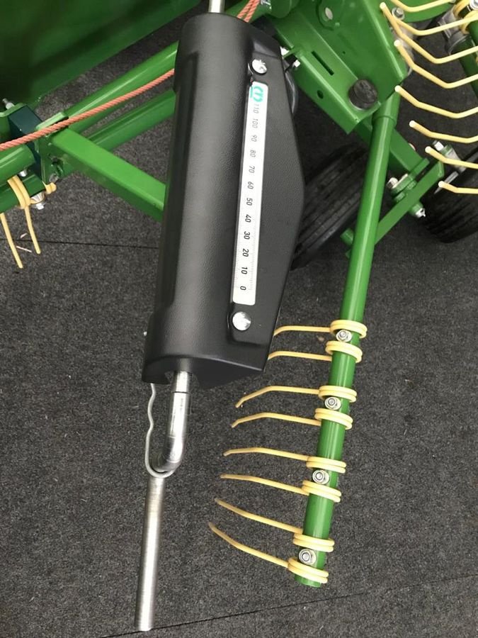 Schwader typu Krone Kreiselschwader S380 Highland, Neumaschine w Tamsweg (Zdjęcie 7)