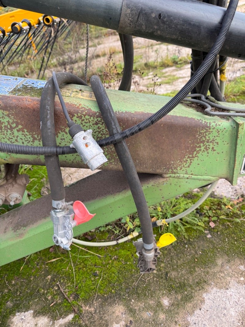 Schwader του τύπου Krone KS 12,5 / 4x 13M, Gebrauchtmaschine σε Liebenwalde (Φωτογραφία 12)