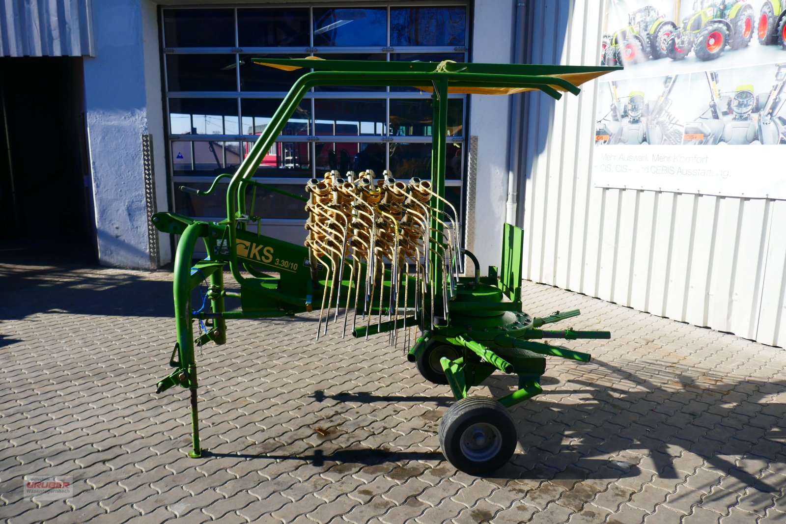 Schwader des Typs Krone KS 330/10, Gebrauchtmaschine in Dorfen (Bild 7)