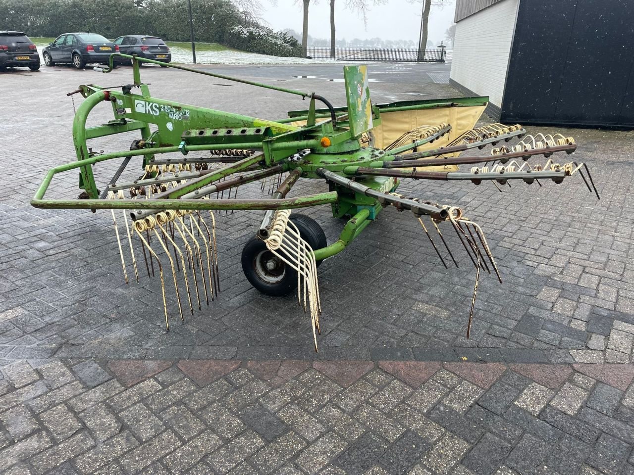 Schwader del tipo Krone KS 380, Gebrauchtmaschine In Vriezenveen (Immagine 4)