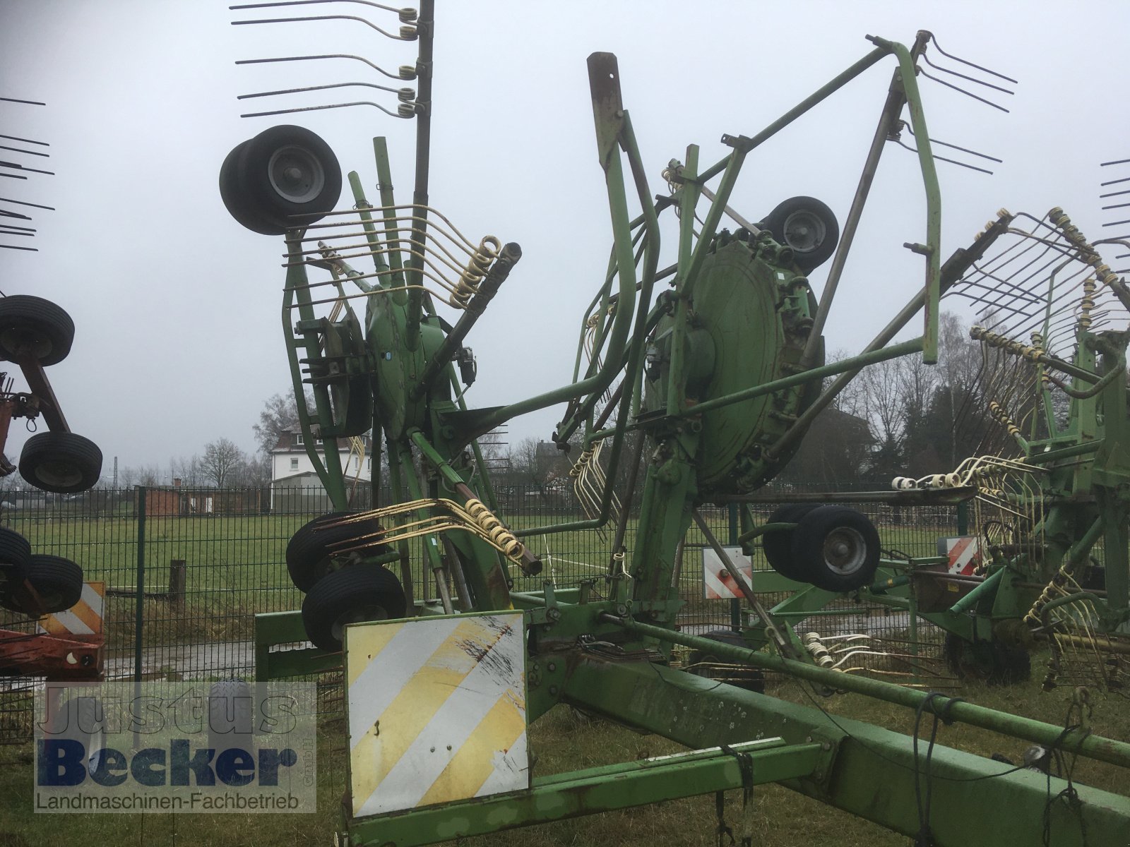 Schwader типа Krone KS Duo Uni, Gebrauchtmaschine в Weimar-Niederwalgern (Фотография 2)