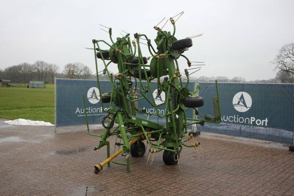 Schwader του τύπου Krone KW 8-82, Gebrauchtmaschine σε Antwerpen (Φωτογραφία 3)