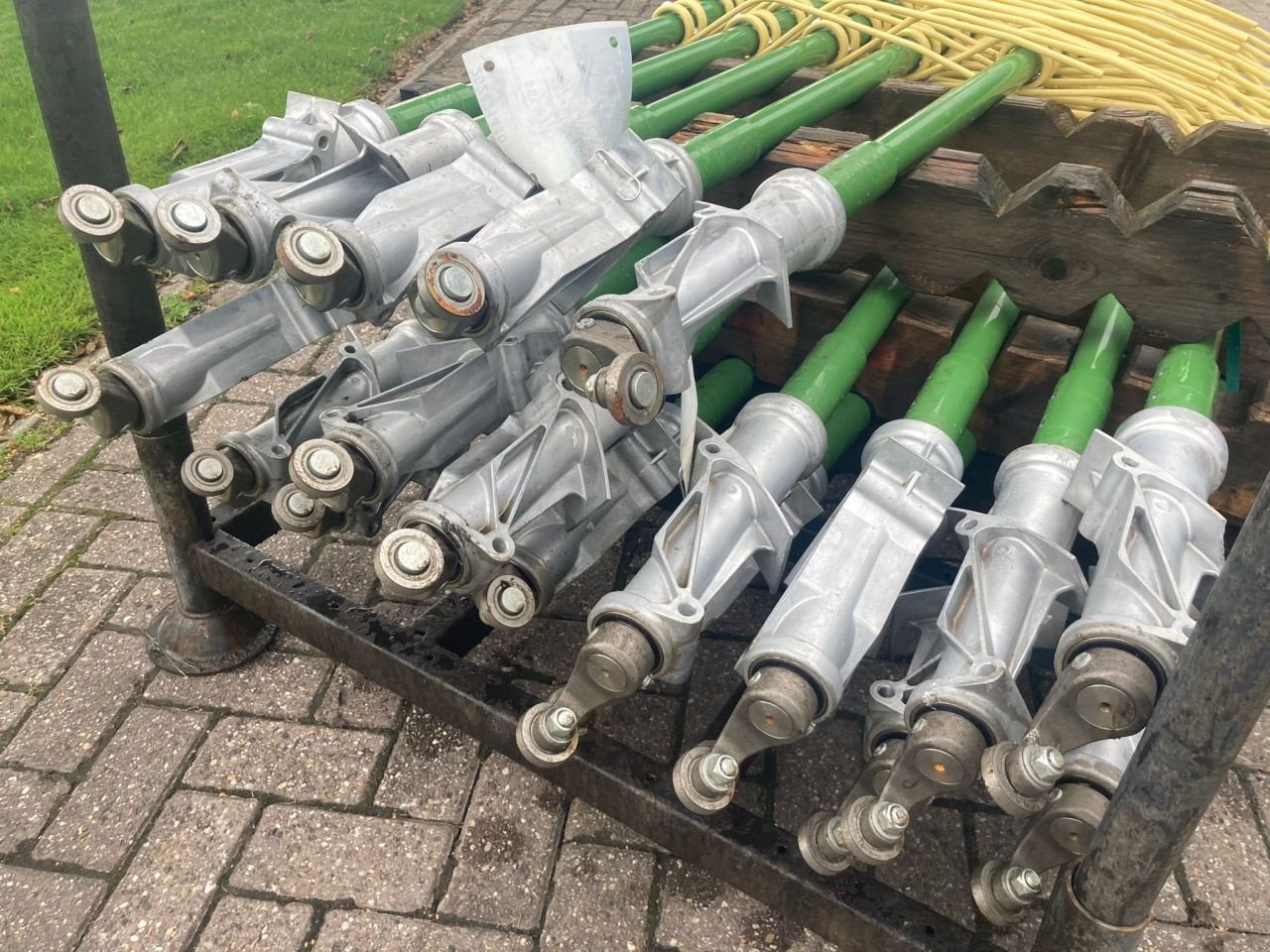 Schwader от тип Krone links, Gebrauchtmaschine в Vriezenveen (Снимка 4)