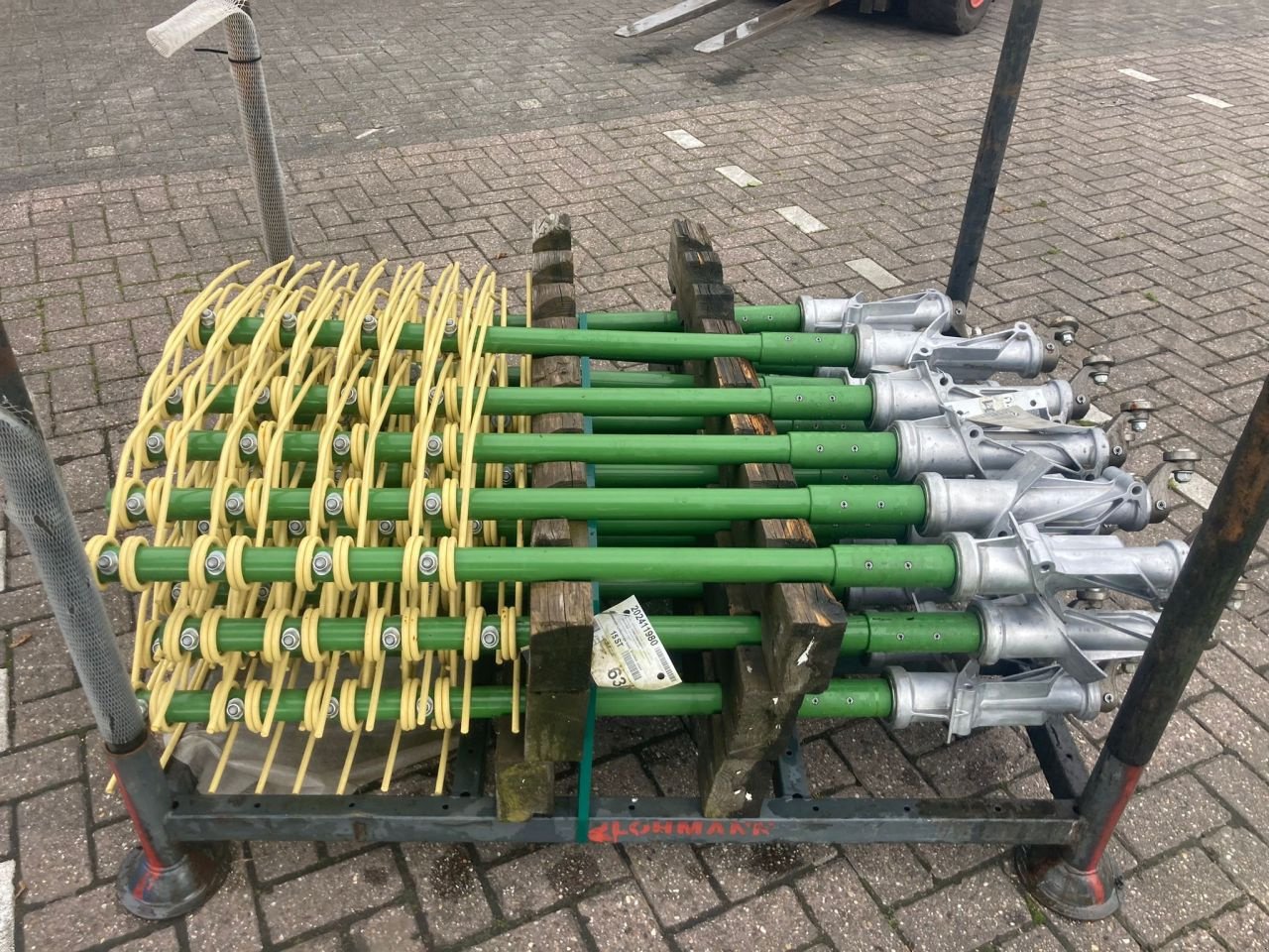 Schwader от тип Krone links, Gebrauchtmaschine в Vriezenveen (Снимка 2)