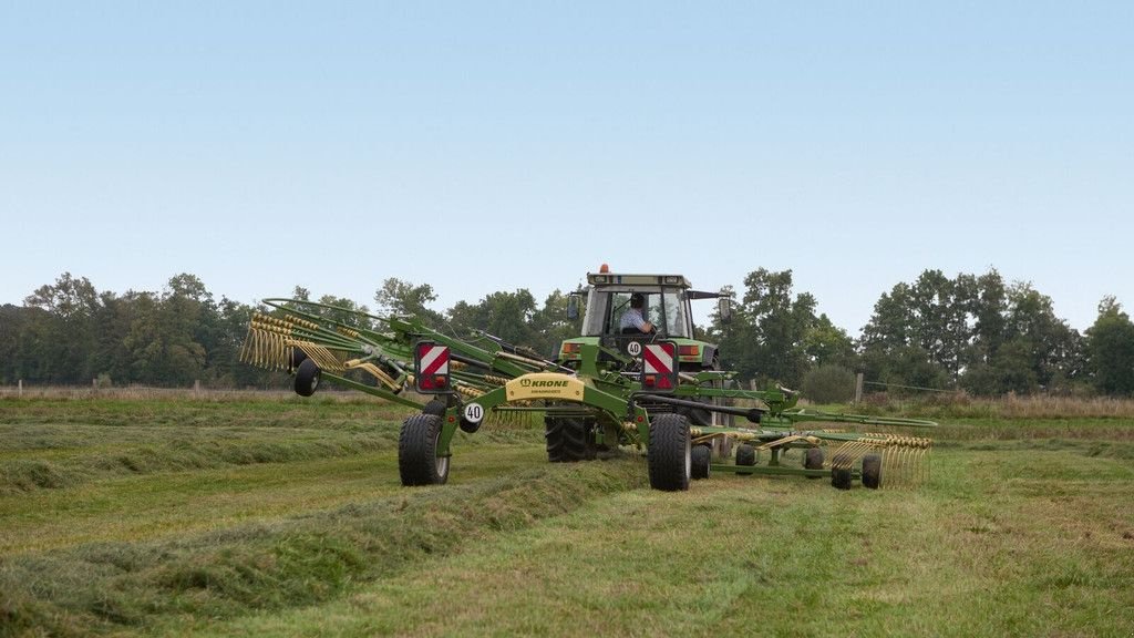 Schwader typu Krone Middenaflegharken met twee elementen, Neumaschine v Goudriaan (Obrázek 3)