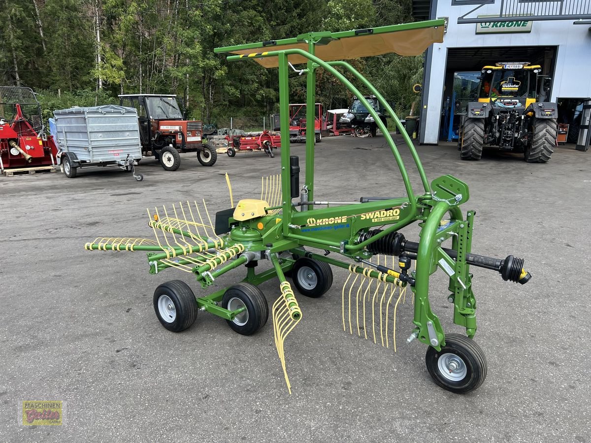 Schwader des Typs Krone S 380 Highland, Neumaschine in Kötschach (Bild 3)