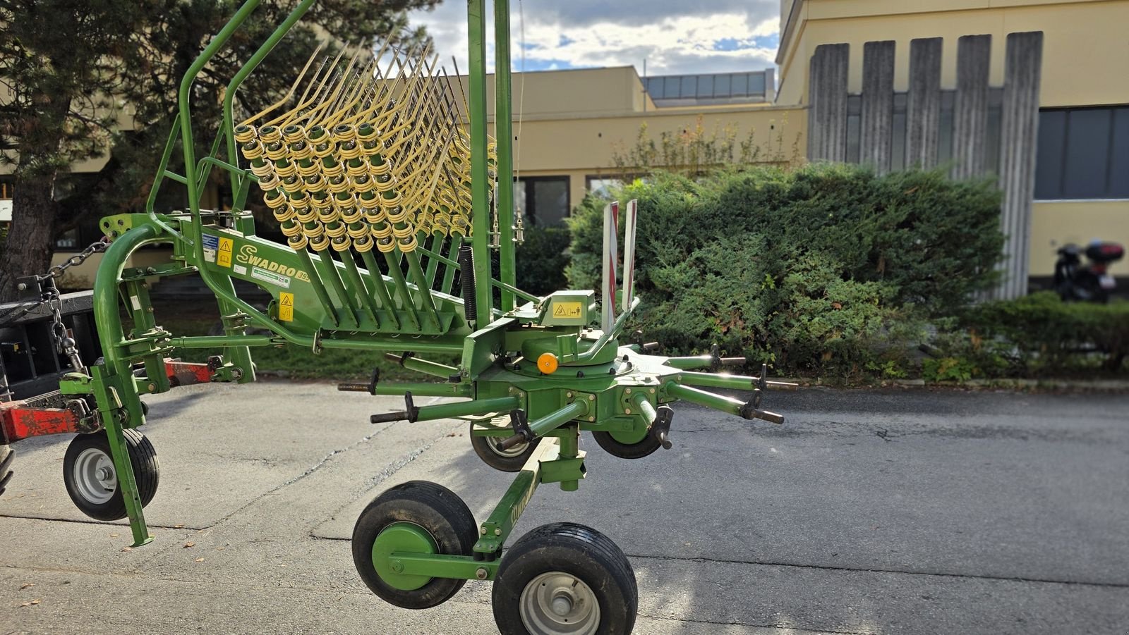 Schwader del tipo Krone SW 395, Gebrauchtmaschine In Hopfgarten (Immagine 5)