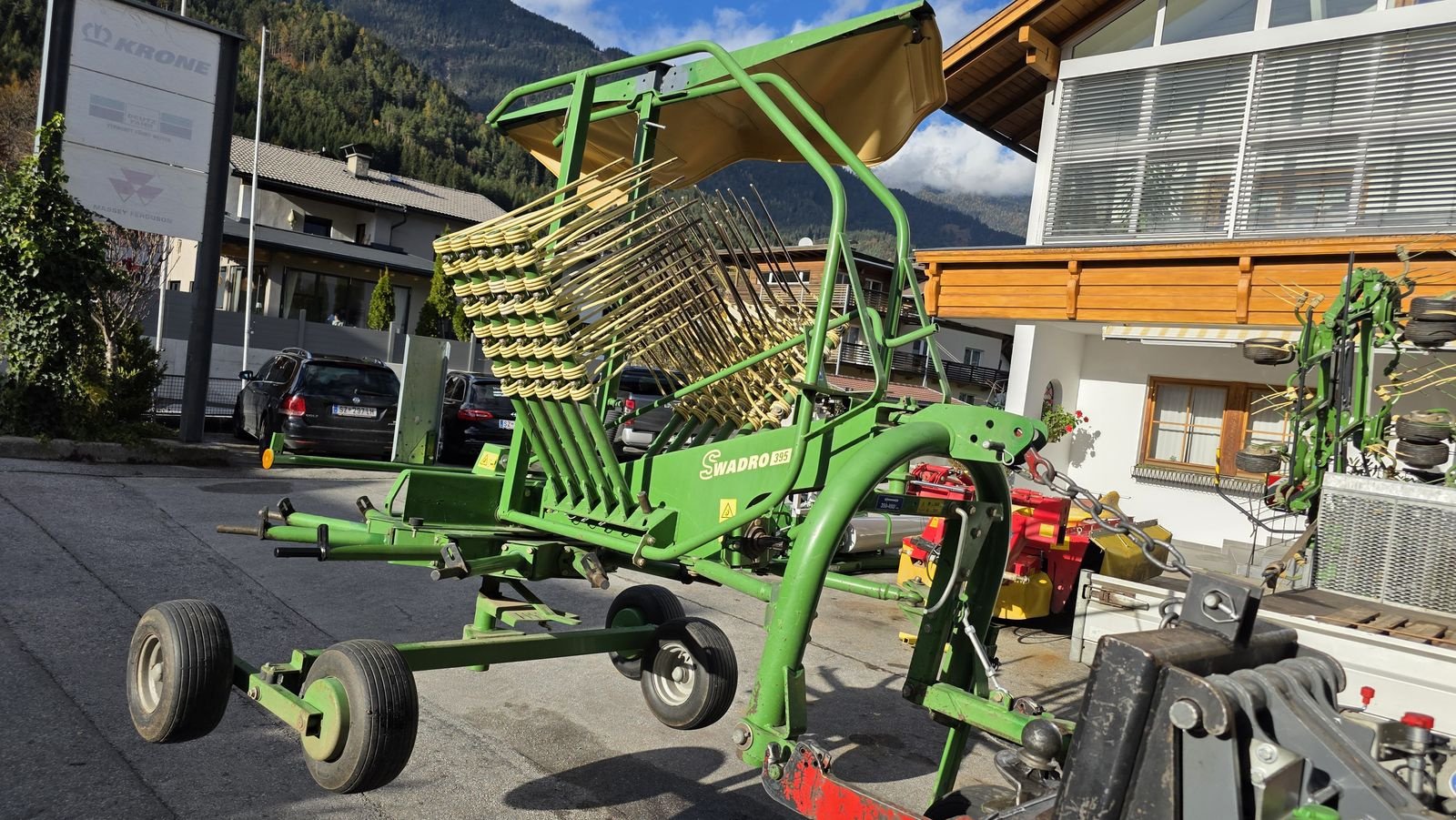 Schwader del tipo Krone SW 395, Gebrauchtmaschine In Hopfgarten (Immagine 1)