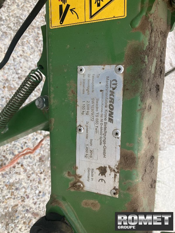 Schwader типа Krone SW TS 680 TWIN, Gebrauchtmaschine в Gennes sur glaize (Фотография 2)