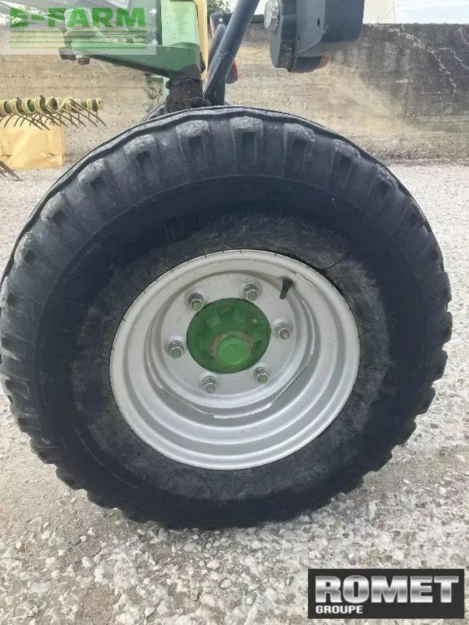 Schwader του τύπου Krone sw ts 680 twin, Gebrauchtmaschine σε GENNES-SUR-GLAIZE (Φωτογραφία 6)