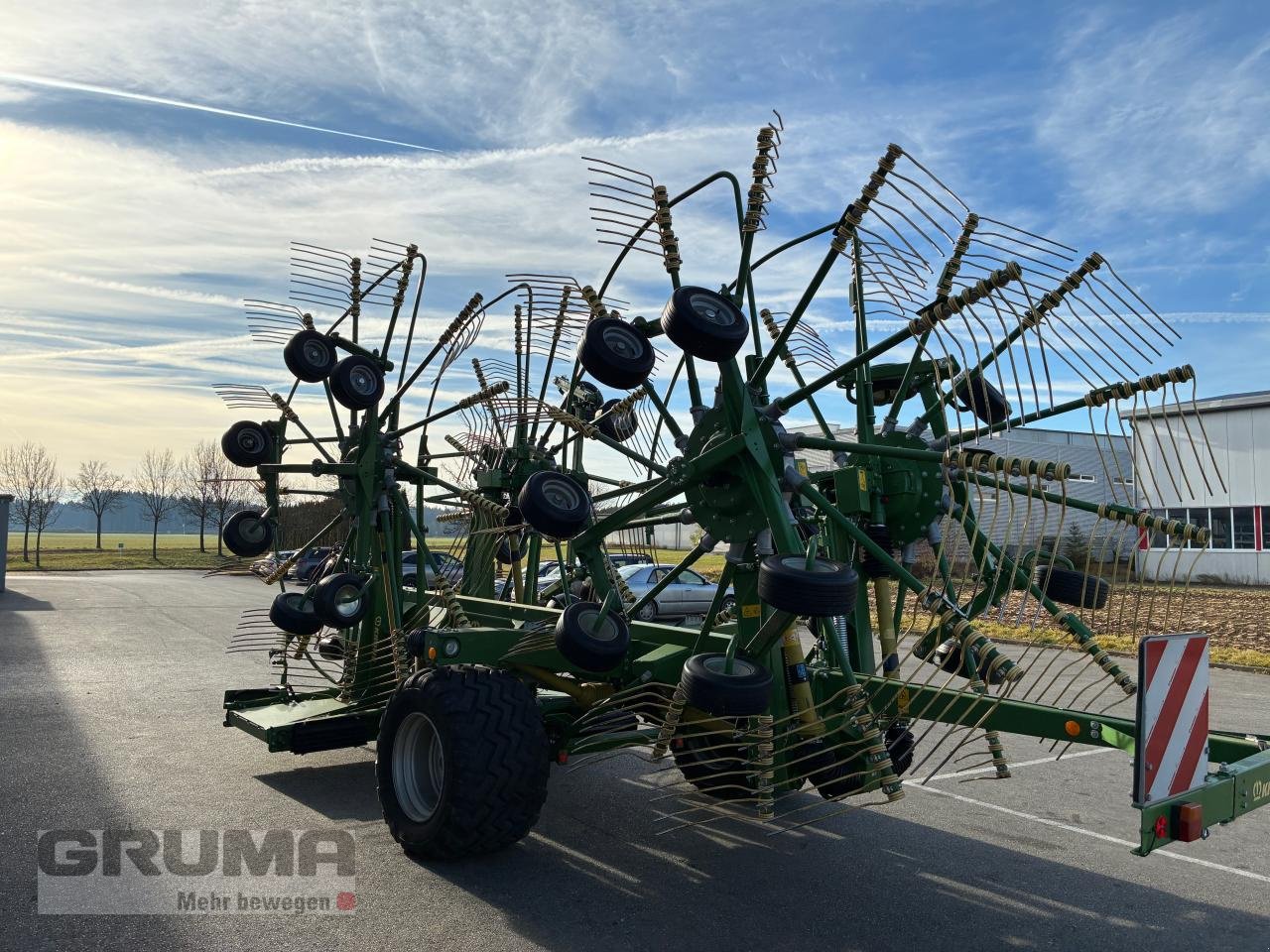 Schwader типа Krone SWADRO 1400 PLUS, Gebrauchtmaschine в Friedberg-Derching (Фотография 4)