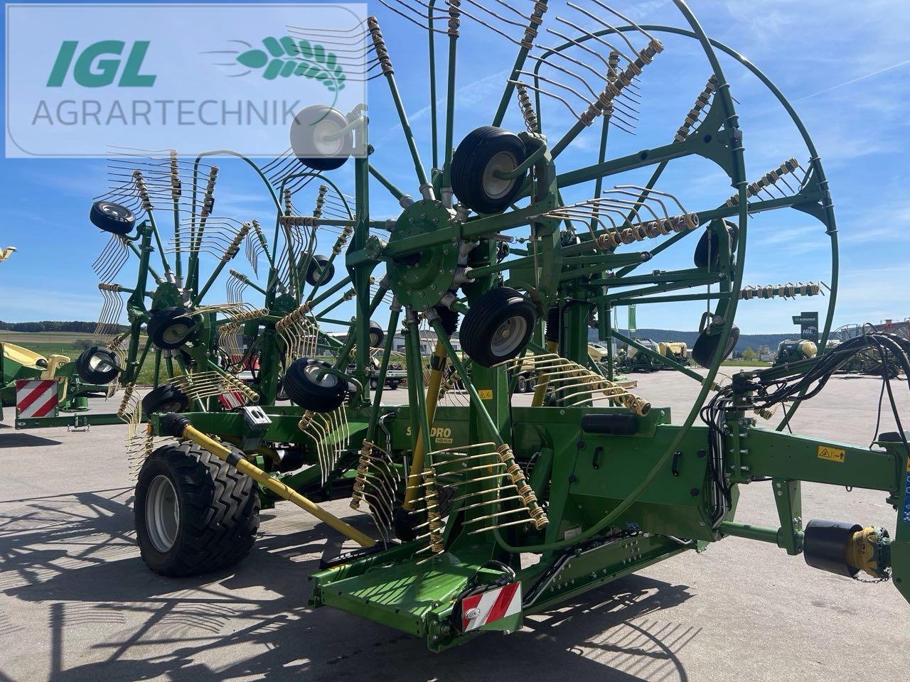 Schwader del tipo Krone Swadro 1400 Plus, Gebrauchtmaschine en Nabburg (Imagen 4)