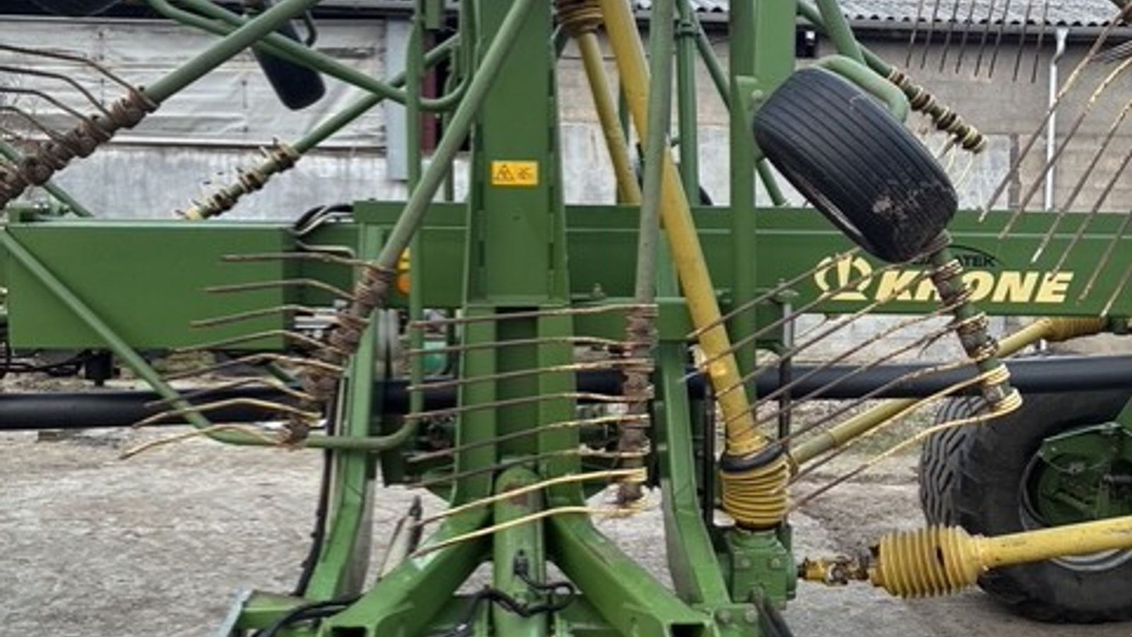 Schwader del tipo Krone Swadro 1400, Gebrauchtmaschine en Skørping (Imagen 2)