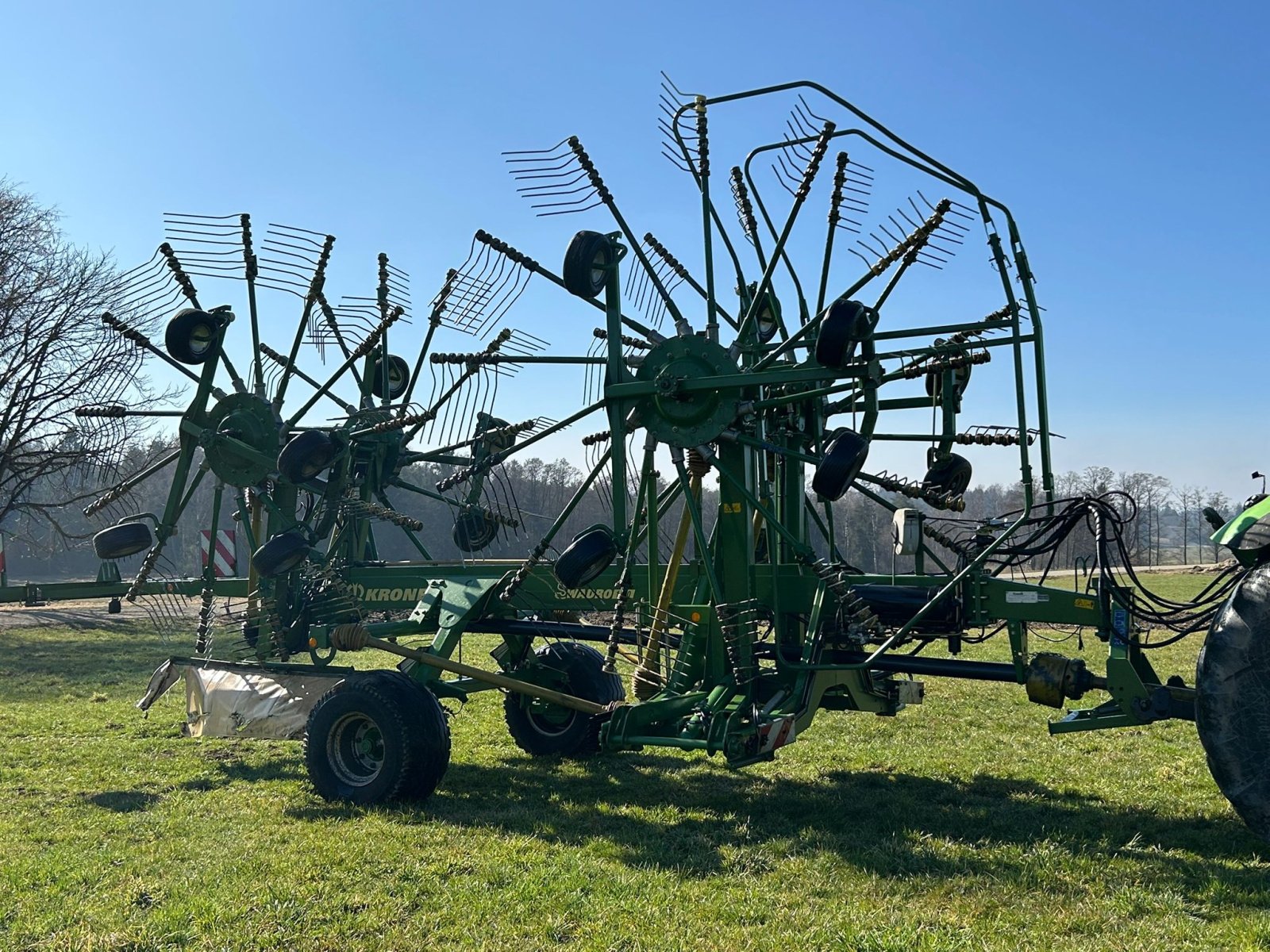 Schwader des Typs Krone Swadro 1400, Gebrauchtmaschine in Griesstätt (Bild 1)