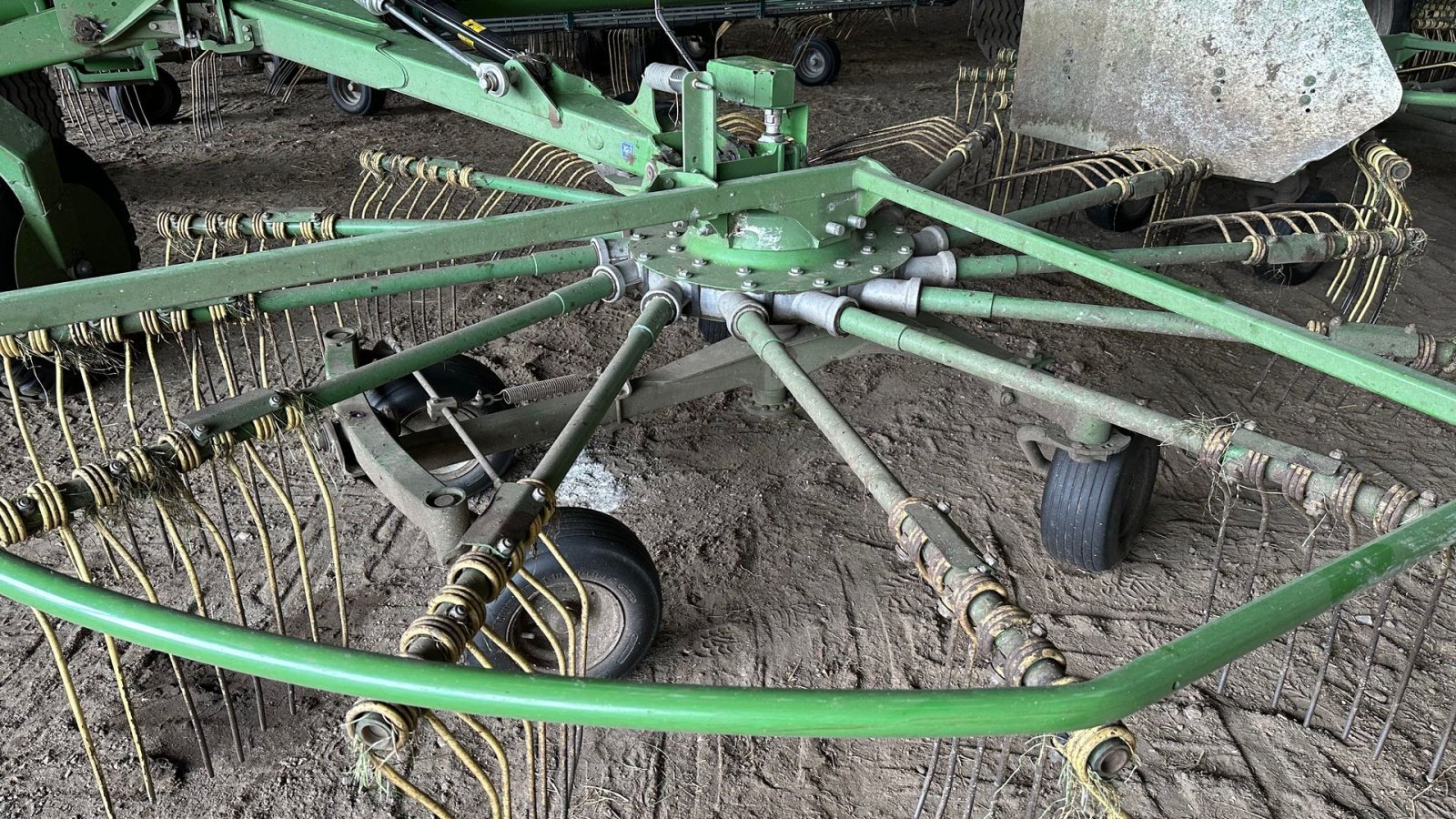 Schwader del tipo Krone Swadro 2000 TC, Gebrauchtmaschine In Nykøbing Mors (Immagine 2)