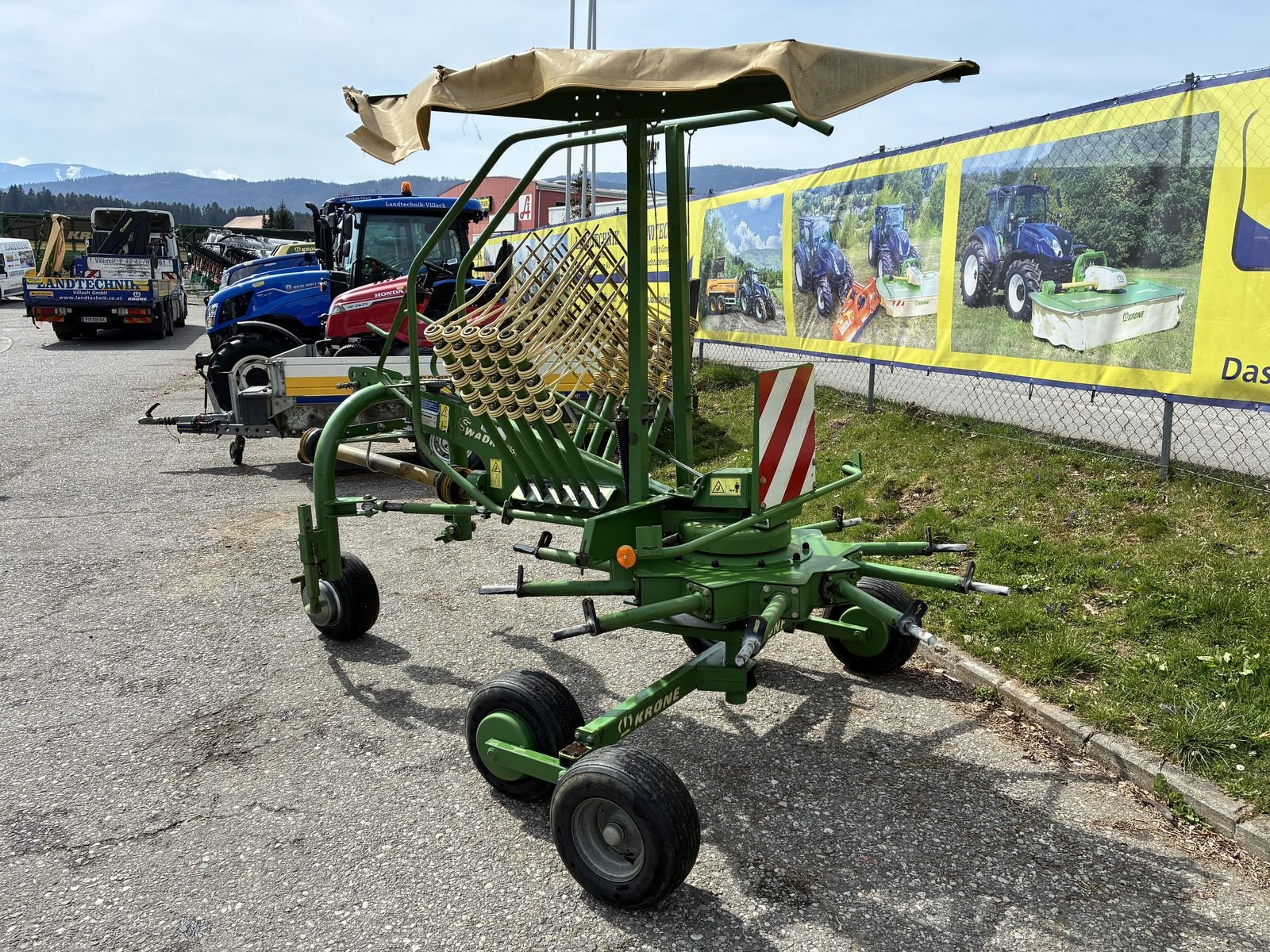 Schwader от тип Krone Swadro 355, Gebrauchtmaschine в Villach (Снимка 3)