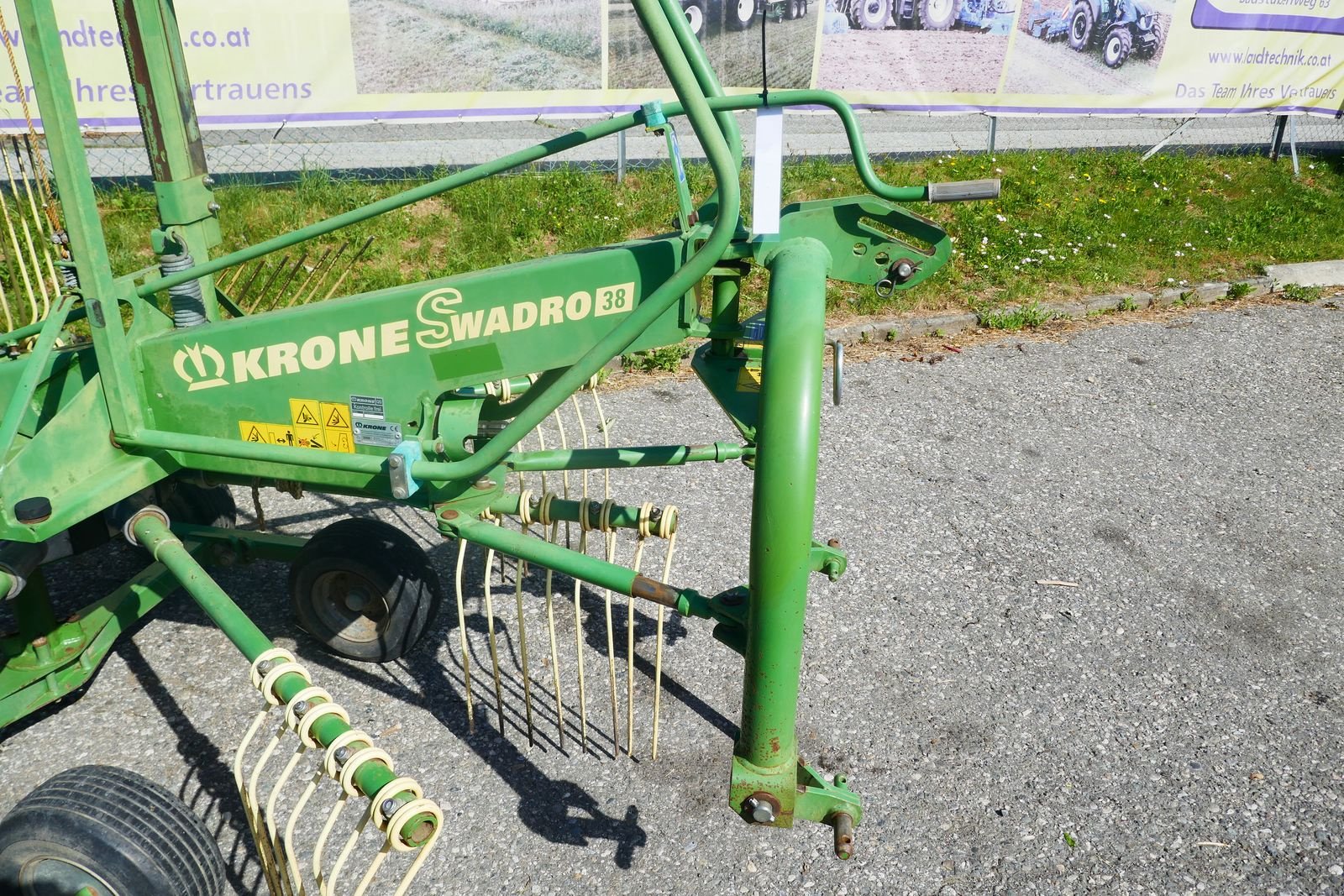 Schwader του τύπου Krone Swadro 38, Gebrauchtmaschine σε Villach (Φωτογραφία 8)
