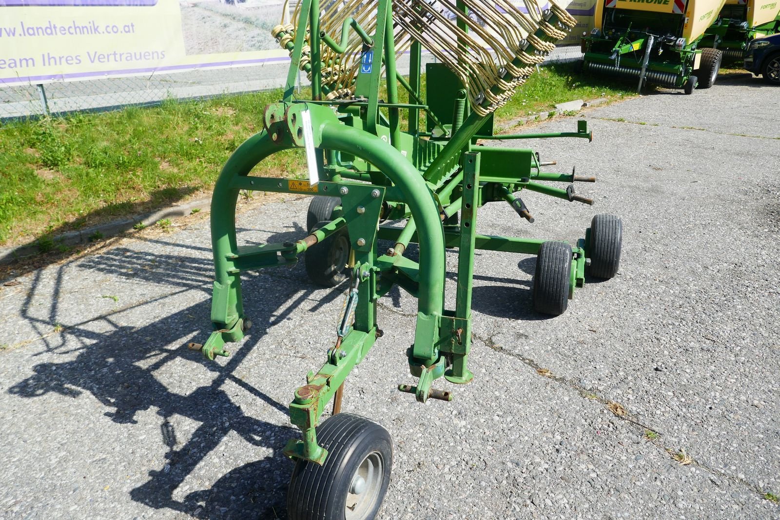 Schwader des Typs Krone Swadro 395, Gebrauchtmaschine in Villach (Bild 7)