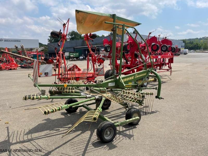 Schwader des Typs Krone SWADRO 42/13, Gebrauchtmaschine in JOSSELIN (Bild 2)