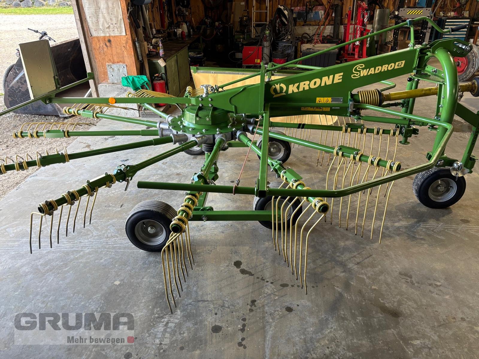 Schwader of the type Krone Swadro 42, Gebrauchtmaschine in Germaringen (Picture 1)