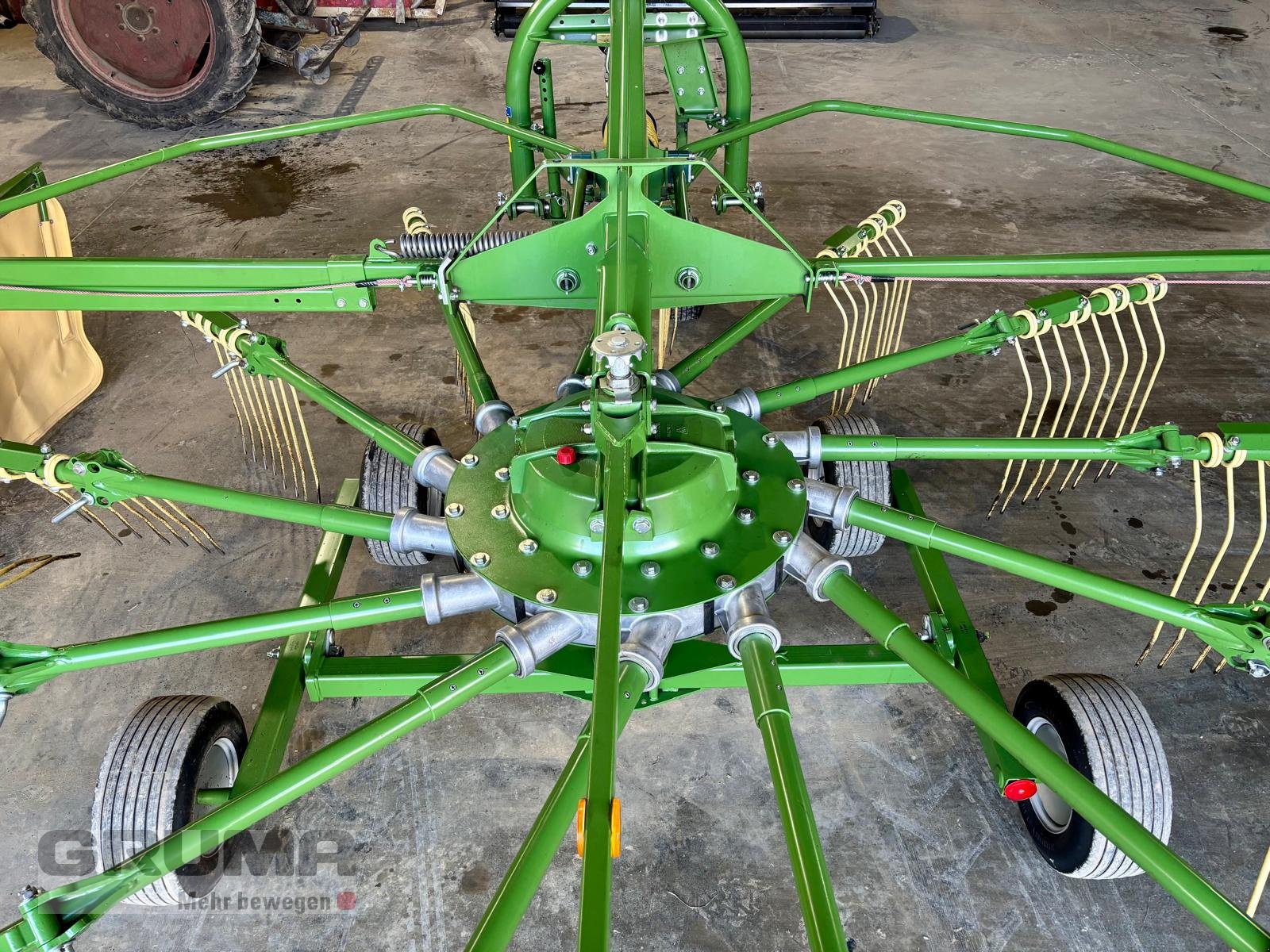 Schwader of the type Krone Swadro 42, Gebrauchtmaschine in Germaringen (Picture 2)