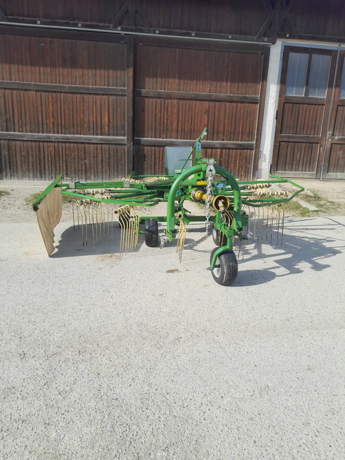 Schwader tipa Krone Swadro 421/13, Gebrauchtmaschine u Isen (Slika 3)